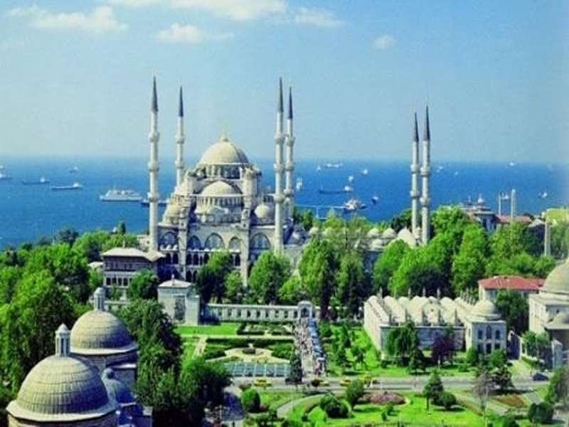 https://nragrup.co.id/islampedia/studi-geopolitik-peran-turki-dalam-melindungi-jalur-haji-ke-madinah/